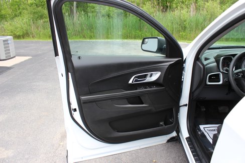 Used 2014 Chevrolet Equinox LS image 14