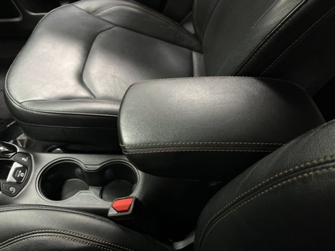 Certified 2018 Jeep Compass Limited w/ Navigation Group image 21