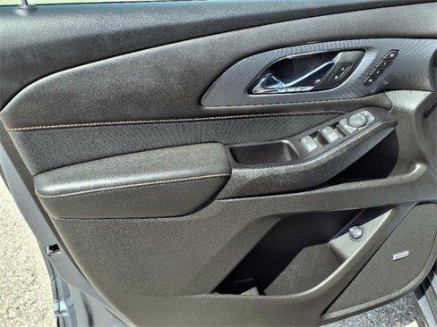 Used 2019 Chevrolet Traverse Premier image 12