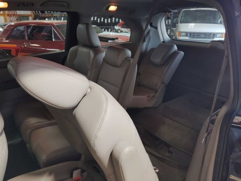 Used 2017 Honda Odyssey EX-L image 9