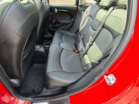Used 2018 MINI Cooper S image 30