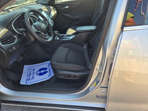 Used 2022 Chevrolet Malibu LS w/ Driver Confidence Package II image 6