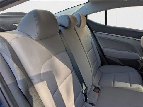 Used 2018 Hyundai Elantra SEL image 17