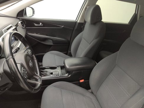 Used 2017 Kia Sorento LX w/ LX V6 Convenience Package image 17