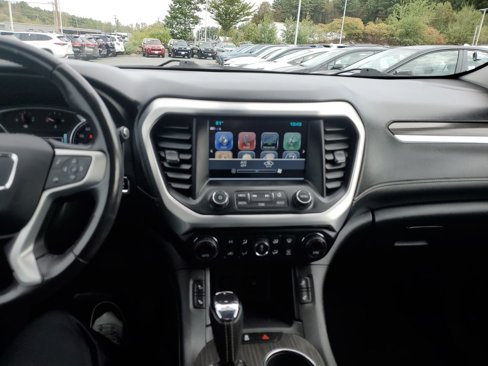 Used 2019 GMC Acadia SLT image 17