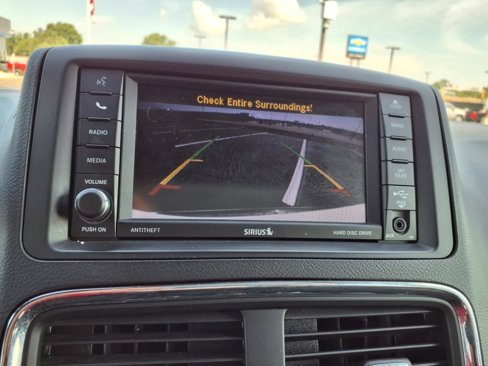 Used 2019 Dodge Grand Caravan SE image 6