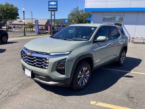 New 2026 Chevrolet Equinox LT image 3