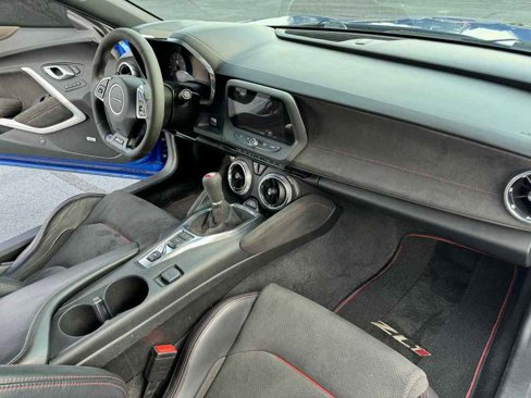 Used 2017 Chevrolet Camaro SS image 13