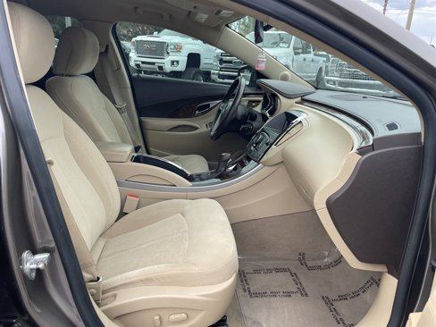 Used 2010 Buick LaCrosse CX image 22