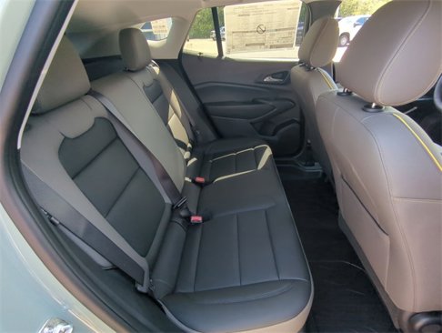 New 2025 Chevrolet Trax ACTIV w/ Driver Confidence Package image 25
