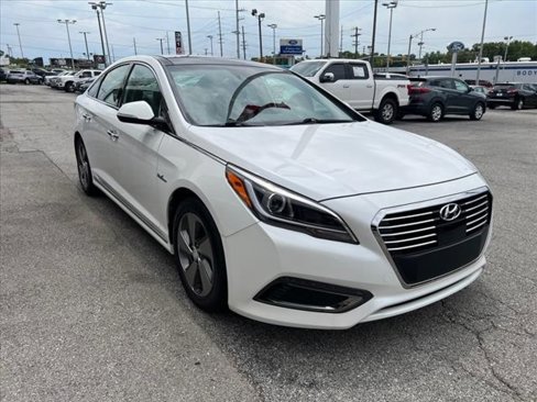 Used 2016 Hyundai Sonata Limited w/ Option Group 02 image 7