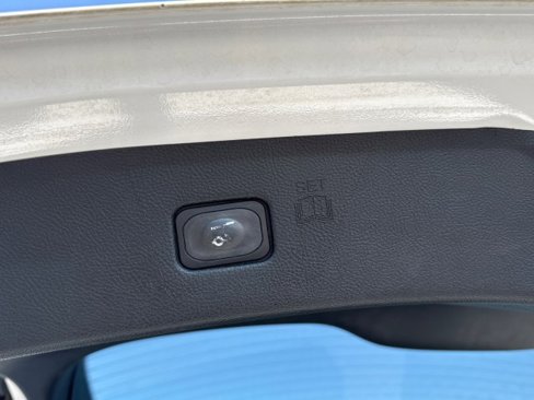 Used 2015 Ford Edge SEL w/ Equipment Group 201A image 18