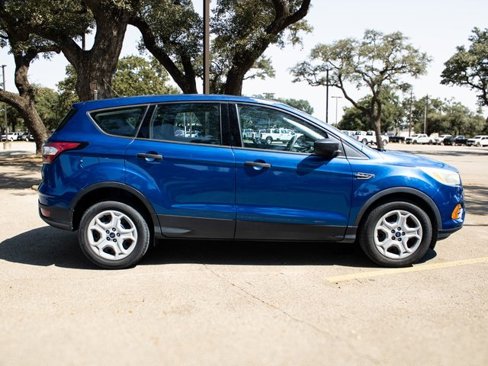 Used 2017 Ford Escape S image 8