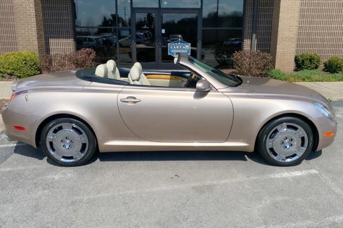 Used 2002 Lexus SC 430 Convertible image 2