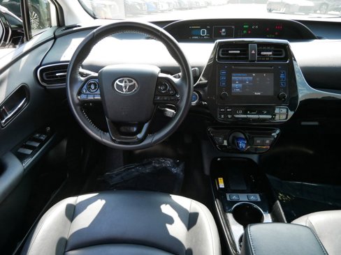 Used 2019 Toyota Prius XLE image 13