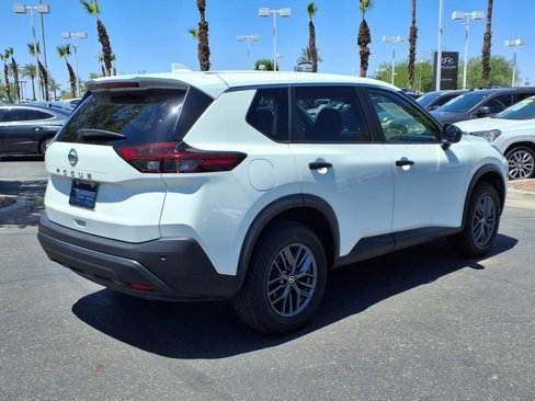Used 2021 Nissan Rogue S image 7