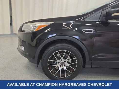 Used 2013 Ford Escape Titanium w/ Class II Trailer Tow Pkg image 42