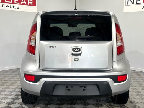 Used 2013 Kia Soul + w/ Audio Pkg image 8