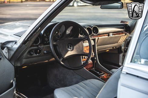Used 1985 Mercedes-Benz 380 SL image 22