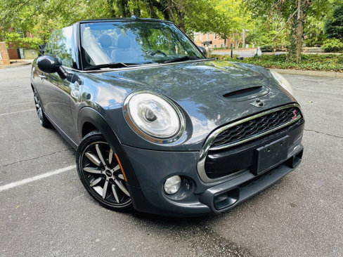 Used 2017 MINI Cooper S image 2