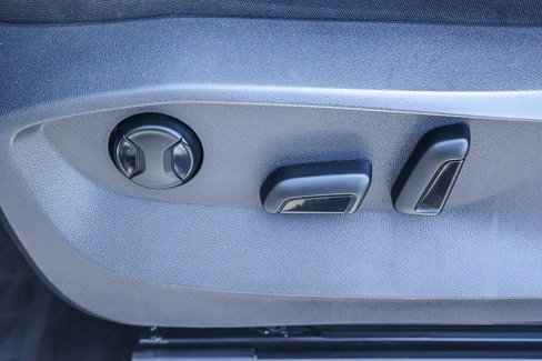Used 2022 Volkswagen Taos SE image 29