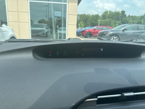 Used 2010 Toyota Prius Five image 4