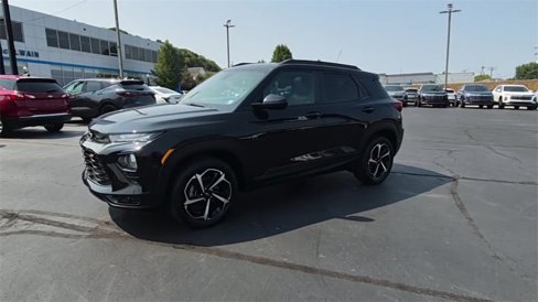 Used 2022 Chevrolet TrailBlazer RS w/ Sun and Liftgate Package image 5