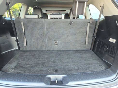 Used 2018 Toyota Highlander XLE image 31