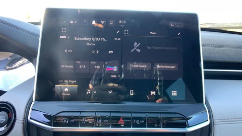 New 2025 Jeep Compass Limited image 20