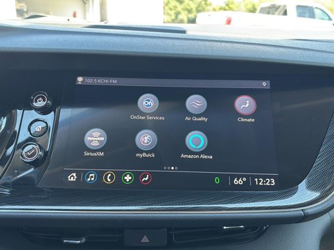Used 2021 Buick Envision Essence w/ Sport Touring Package image 27
