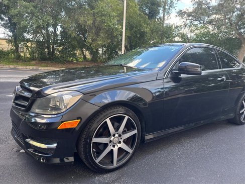 Used 2015 Mercedes-Benz C 250 Coupe image 11