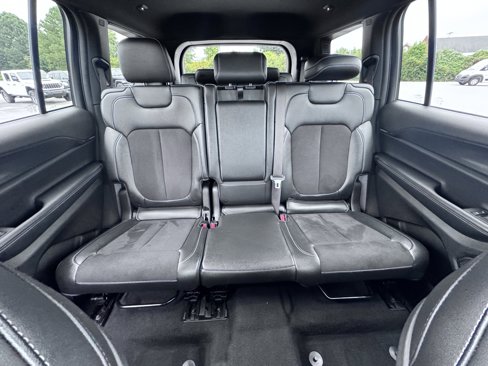 Certified 2024 Jeep Grand Cherokee L Laredo image 19