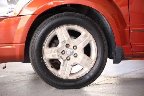 Used 2007 Dodge Caliber SXT image 24