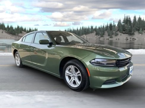 Used 2022 Dodge Charger SXT image 1