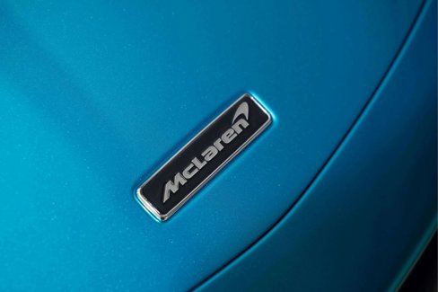 Used 2023 McLaren Artura image 37