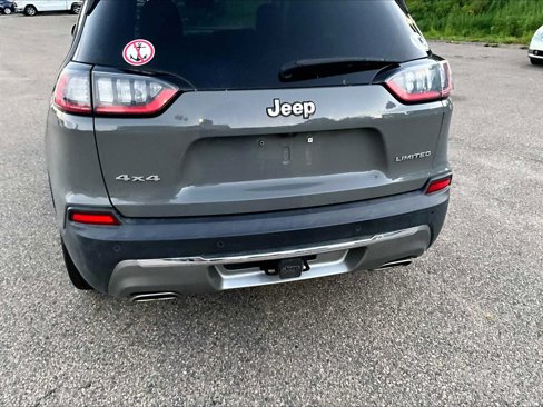 Used 2021 Jeep Cherokee Limited w/ Elite Package image 7