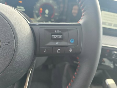 New 2025 Nissan Kicks SR w/ SR Premium Package image 29