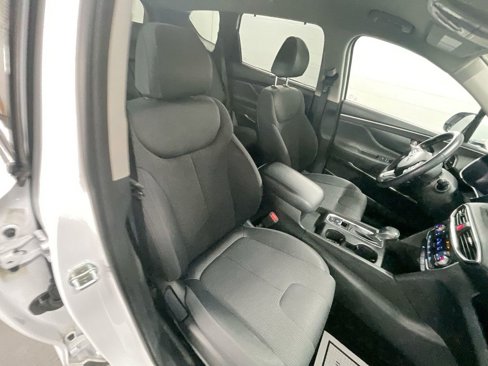 Used 2020 Hyundai Santa Fe SEL w/ Convenience Package image 27
