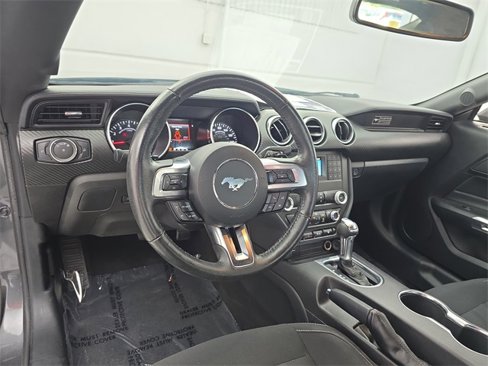 Used 2020 Ford Mustang Coupe image 14