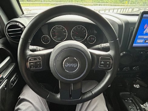 Used 2017 Jeep Wrangler Unlimited Sahara image 13