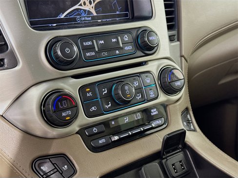 Used 2019 GMC Yukon SLT w/ Open Road Package image 16