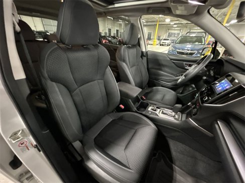 Used 2019 Subaru Forester Premium w/ All-Weather Package image 25