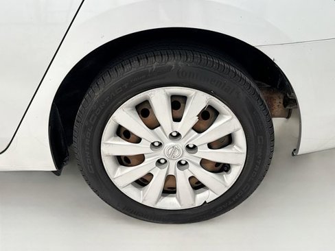 Used 2017 Nissan Sentra SV image 24
