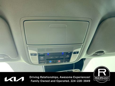 Used 2015 Acura TLX w/ Technology Package image 9