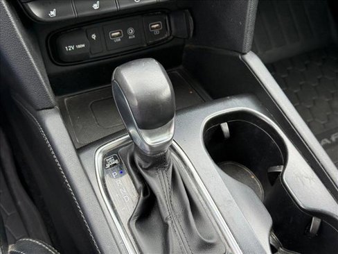 Used 2020 Hyundai Santa Fe Limited image 14