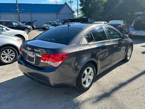 Used 2014 Chevrolet Cruze LT image 12