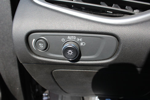 Used 2023 Chevrolet Malibu LT image 19