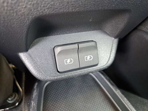 Used 2023 Nissan Leaf SV Plus image 9