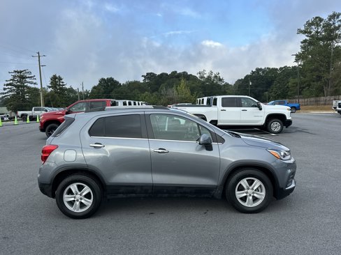 Certified 2019 Chevrolet Trax LT w/ LT Convenience Package image 4