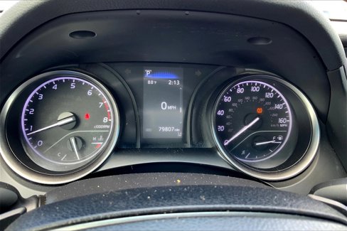 Used 2021 Toyota Camry SE image 21